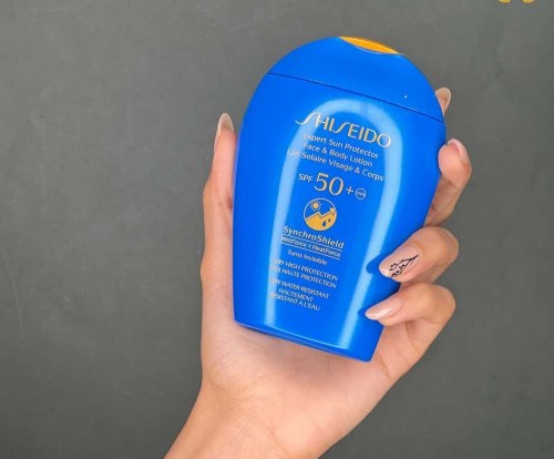 ضد آفتاب شیسدو SPF 50 حجم ۵۰ میلی لیتر