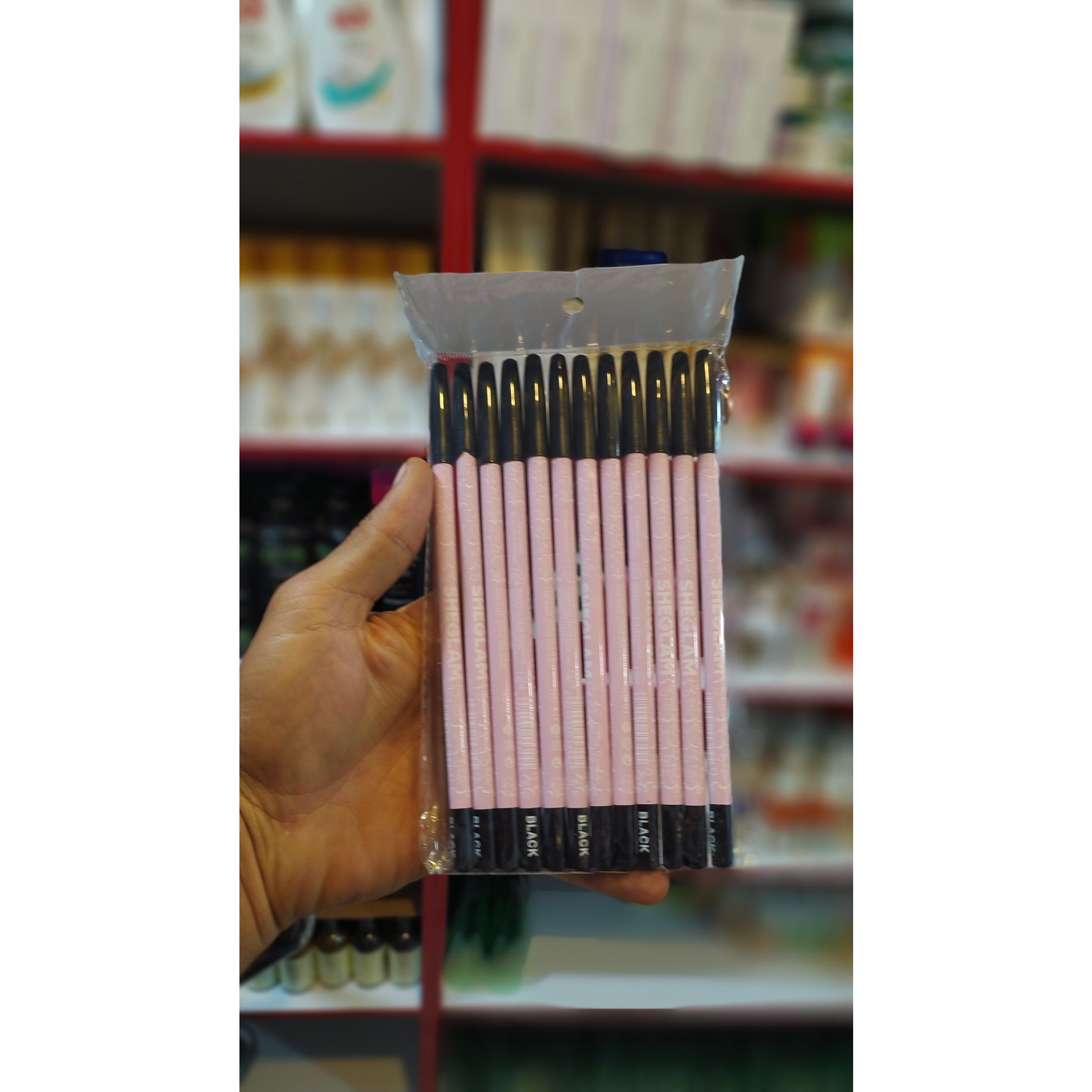 مداد چشم و ابرو مشکی شیگلم